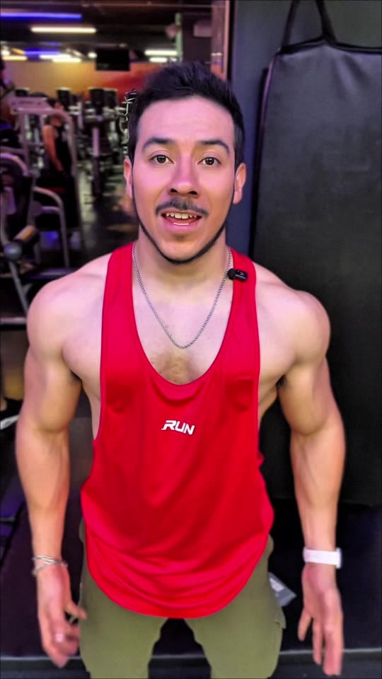 Post 2 by Alberto Cruz on TikTok (video)