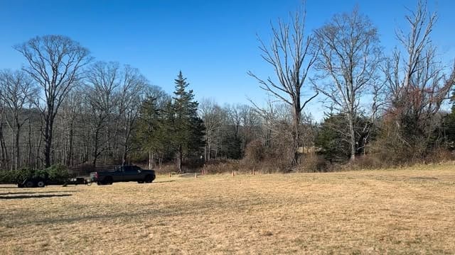 Post 10 by Paproski's Castle Hill Farm on Instagram (video)