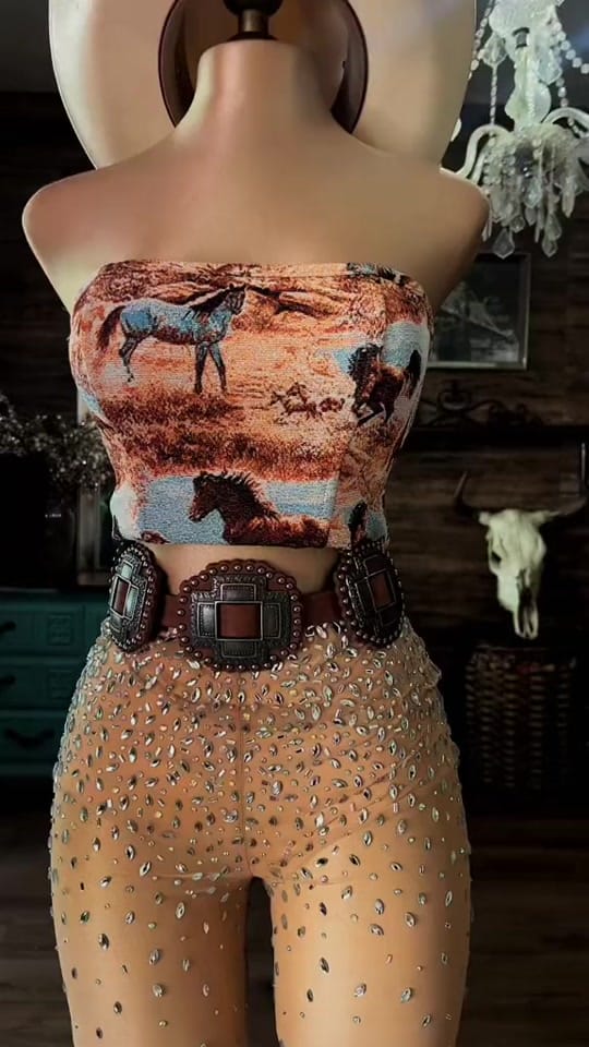 Post 9 by Helen on TikTok (video)