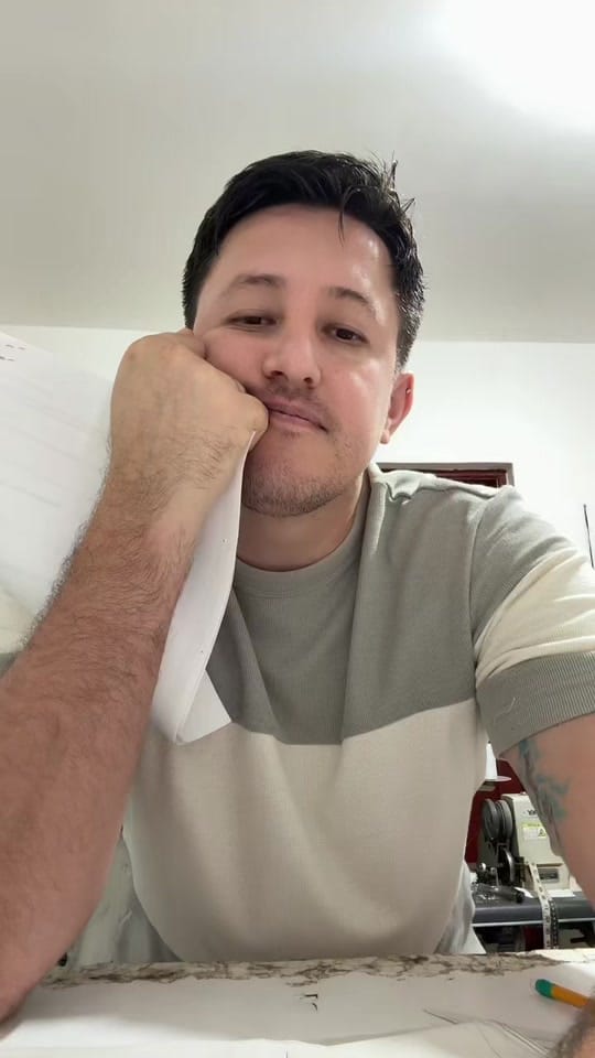 Post 3 by Tulio Anguiano on TikTok (video)