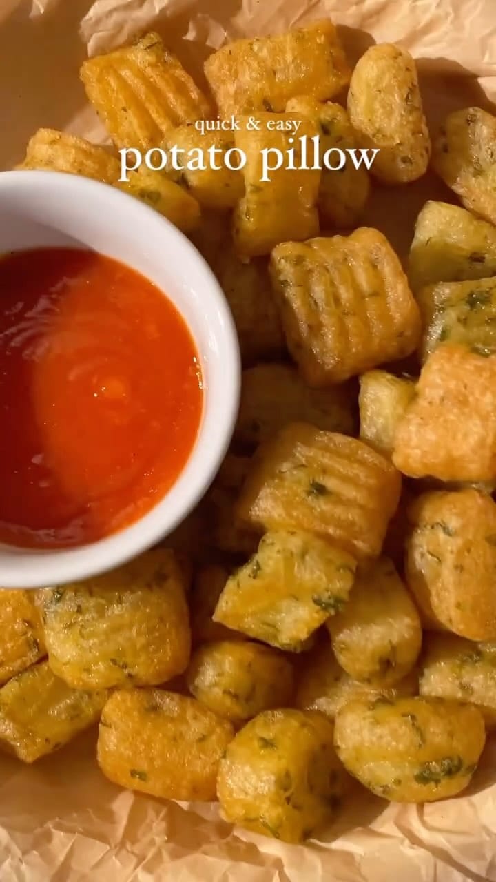 Post 4 by Thefooddisplay on Instagram (video)