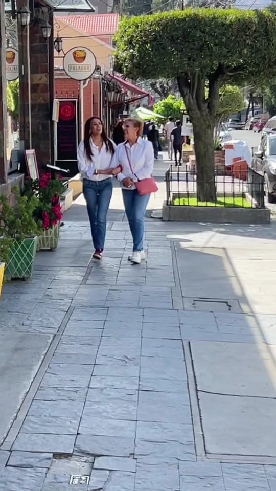 Post 2 by Gui Alcazar on TikTok (video)