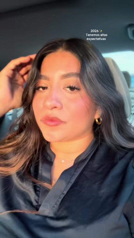 Post 4 by Alearismendis on TikTok (video)