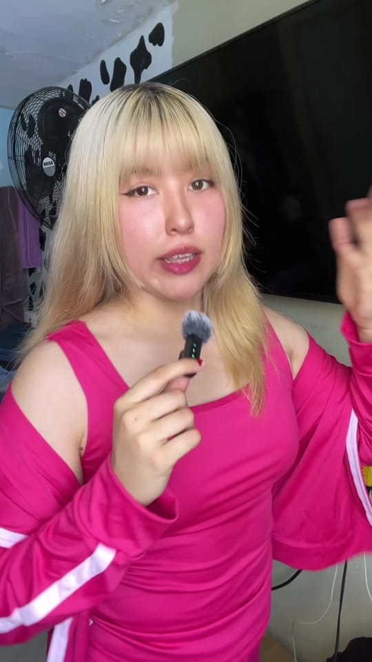 Post 7 by saraconett on TikTok (video)