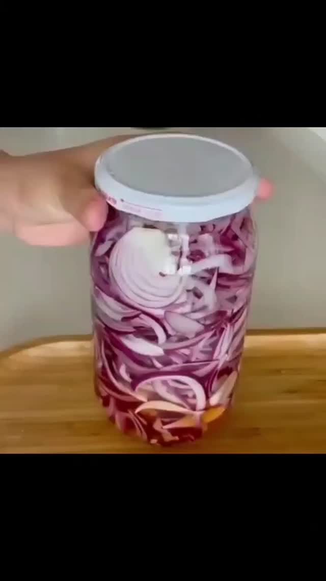 Post 10 by food.mood.ir_ on Instagram (video)