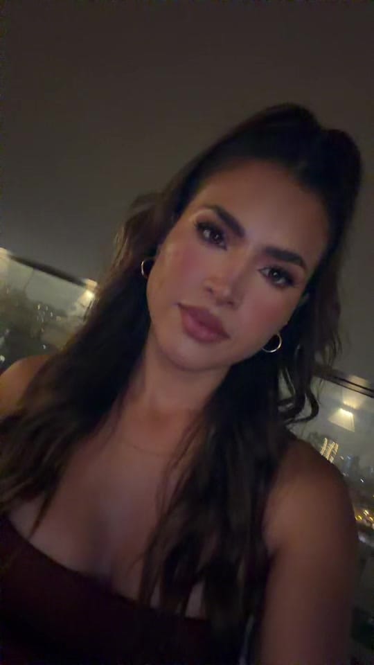 Post 7 by Leonela López on TikTok (video)