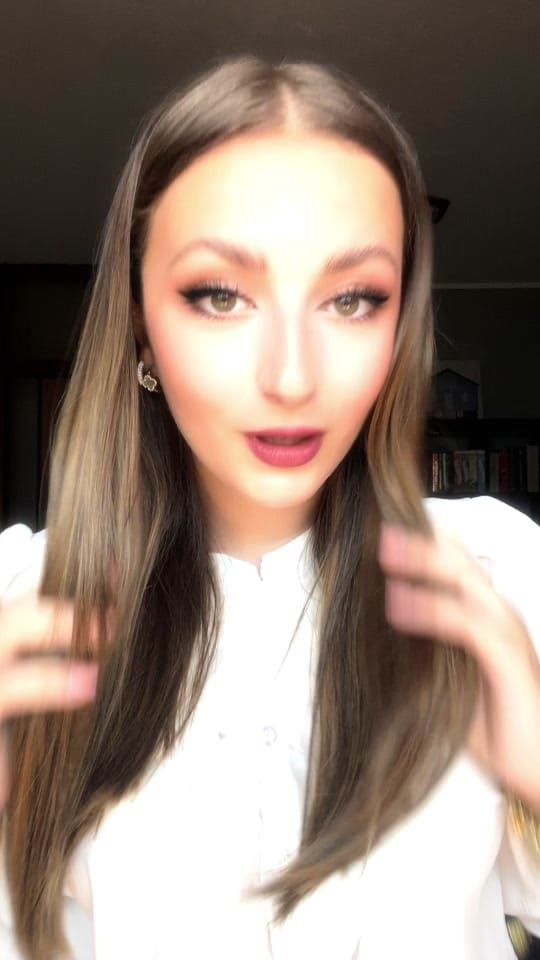 Post 1 by Lola🎀💋 on TikTok (video)