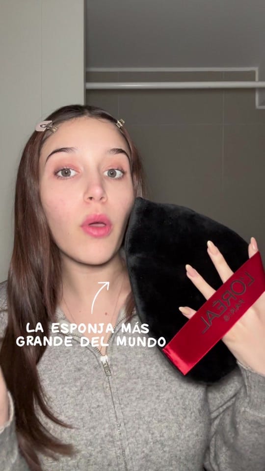 Post 2 by Flavia Martin on TikTok (video)