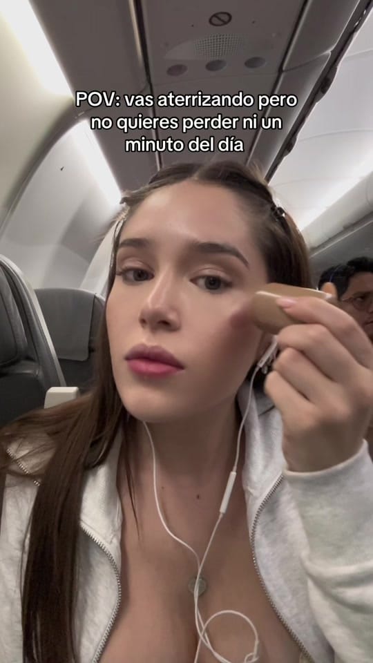 Post 5 by Flavia Martin on TikTok (video)