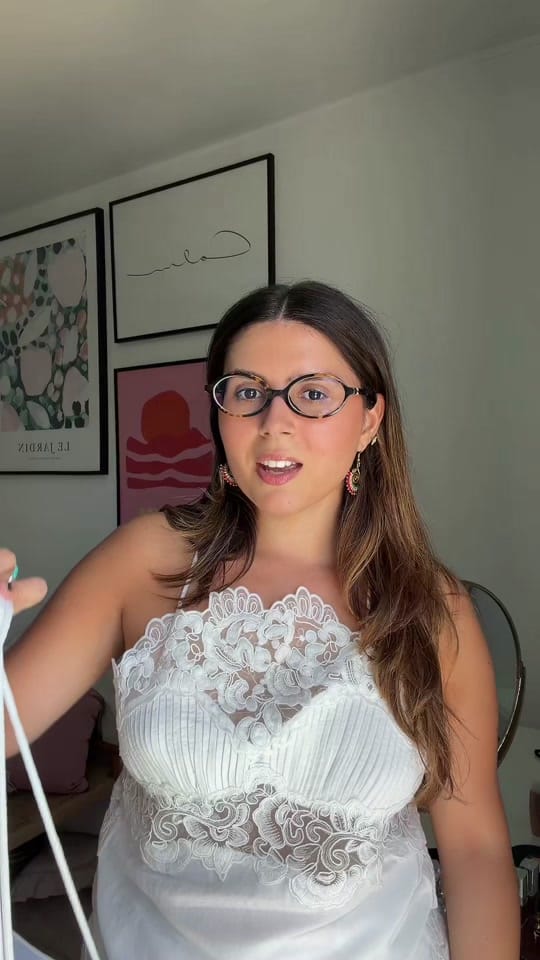 Post 1 by Marta Pestana on TikTok (video)