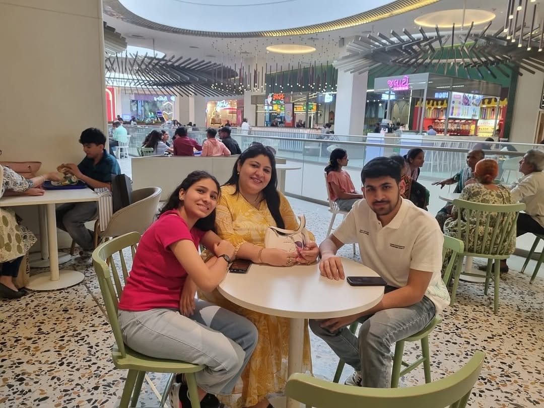 Post 3 by Anu Kamra on Instagram (carousel)