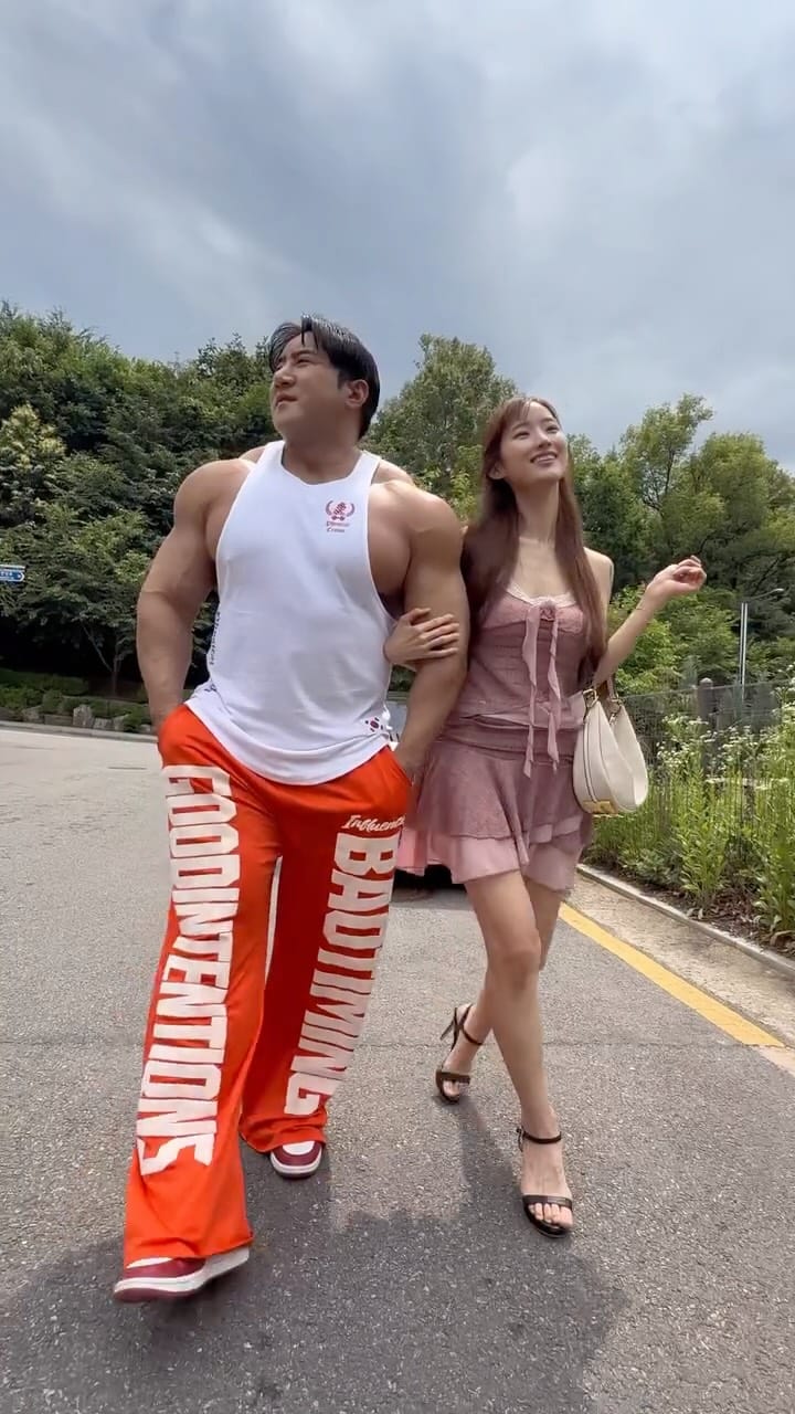 Post 6 by Dread Yamada on Instagram (video)