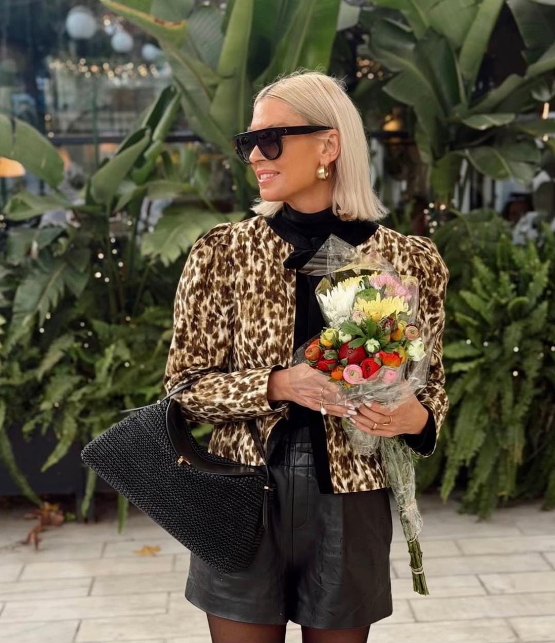 Post 1 by Missjuneparis on TikTok (video)