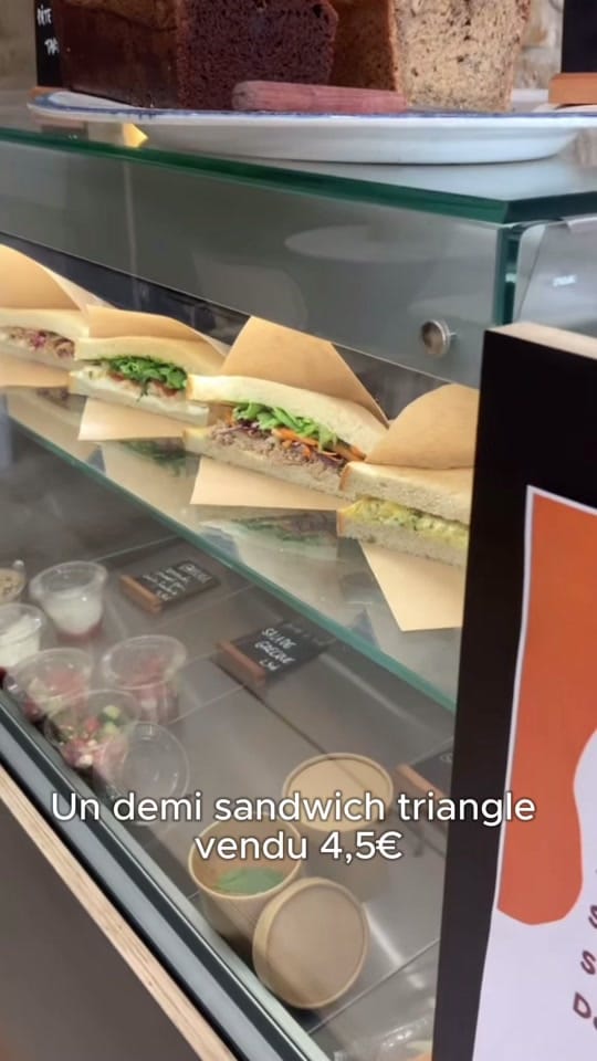 Post 2 by Génération food on TikTok (video)