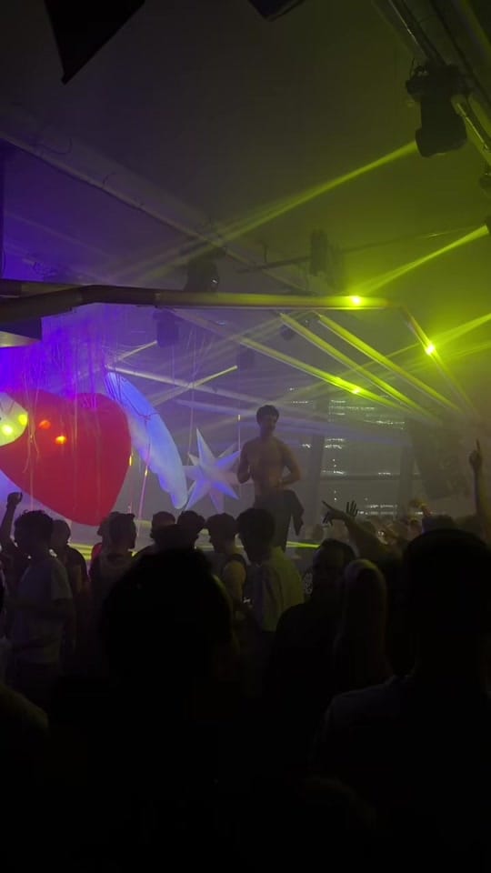 Post 9 by Vickhypster on TikTok (video)