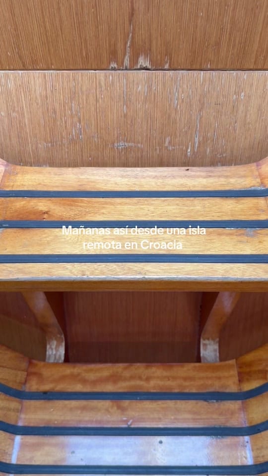Post 4 by Ari Camacho on TikTok (video)
