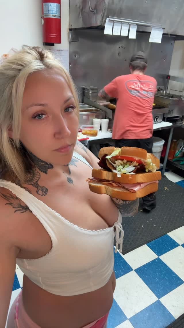 Post 1 by Kayla Key on Instagram (video)