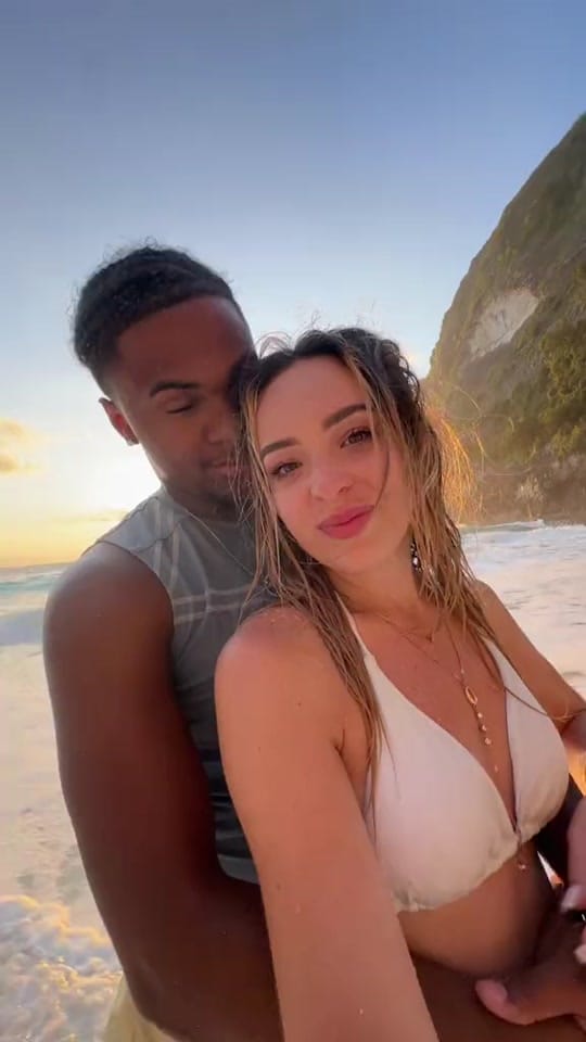 Post 6 by Kate.Nita on TikTok (video)