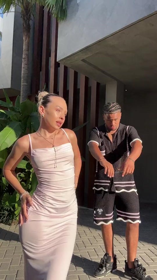 Post 5 by Kate.Nita on TikTok (video)