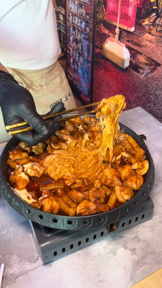 Post 8 by On mange où à Lyon ? 🔥🍔 on TikTok (video)