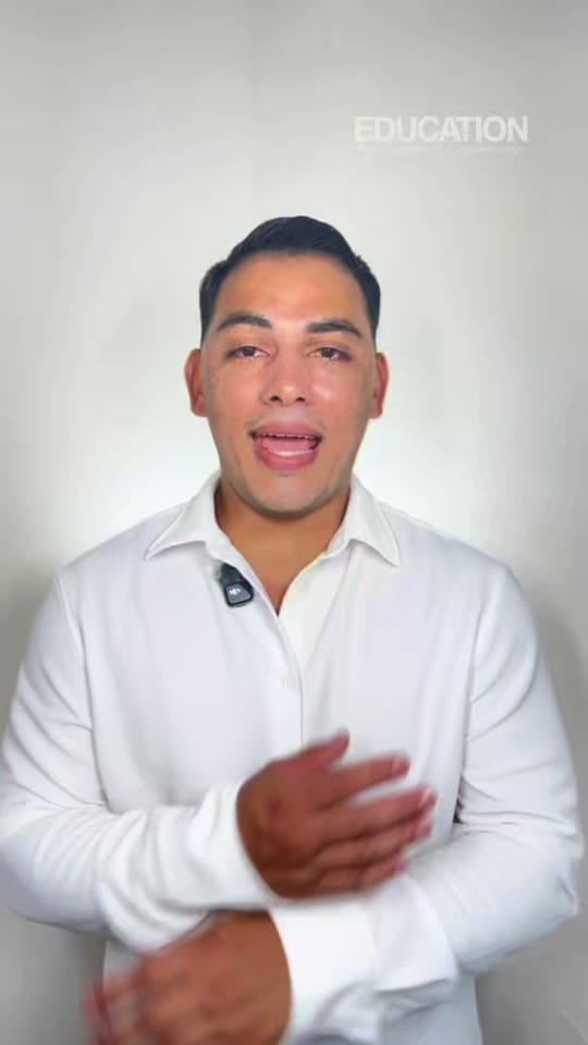 Post 4 by Simon Cisneros Pro on TikTok (video)