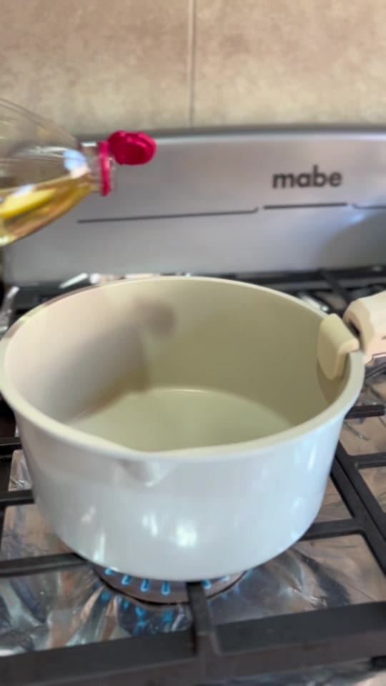Post 6 by Meliggie Alvarado on TikTok (video)