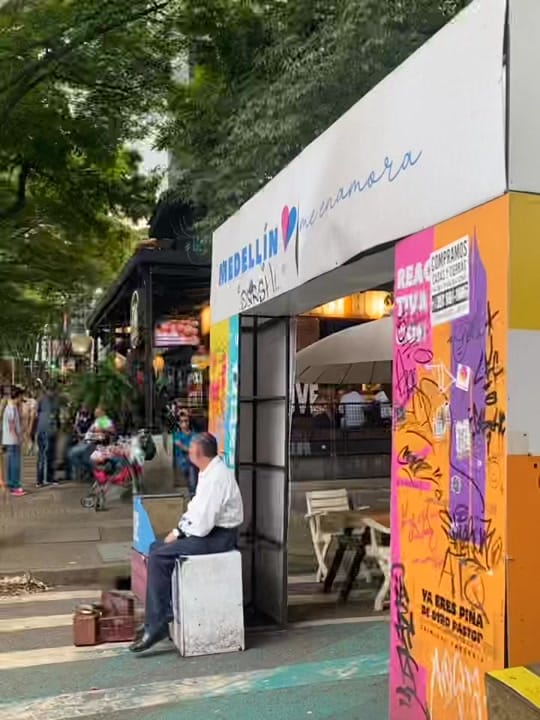 Post 3 by COLOMBIANTRAVEL☑️ on TikTok (video)