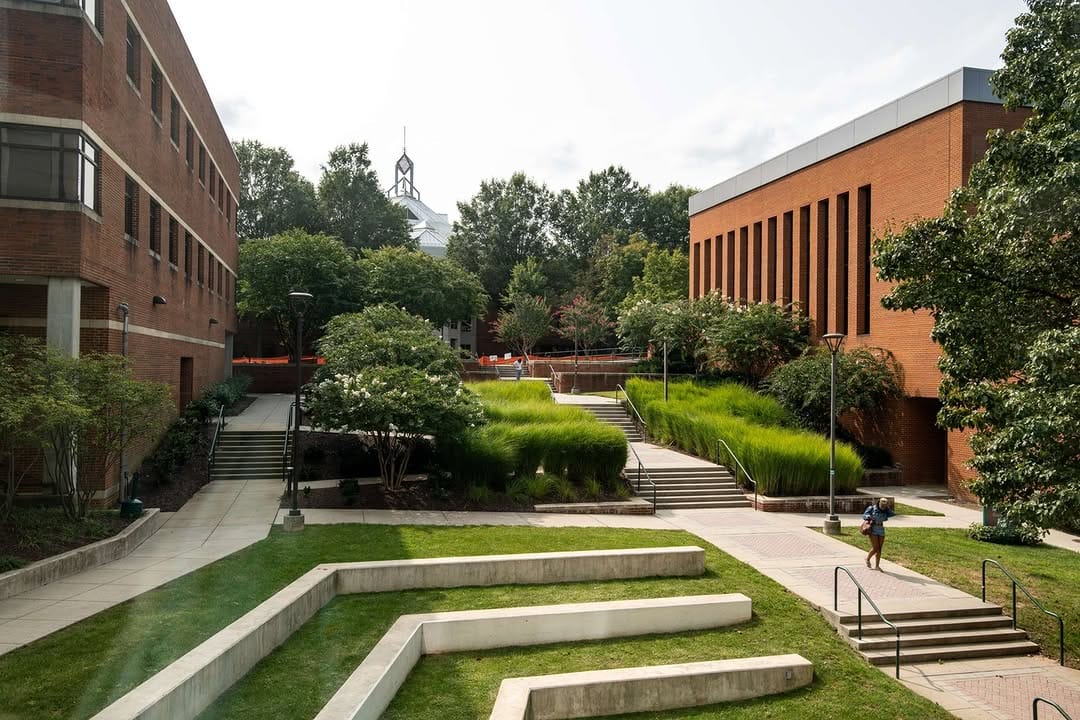 Post 3 by George Mason University | GMU on Instagram (image)