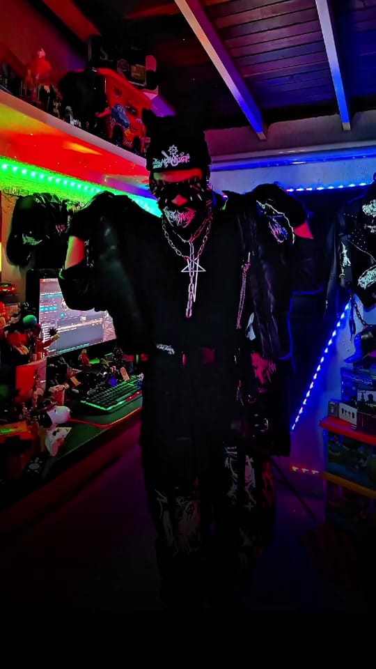 Post 1 by Darkterr☿️r® on TikTok (video)