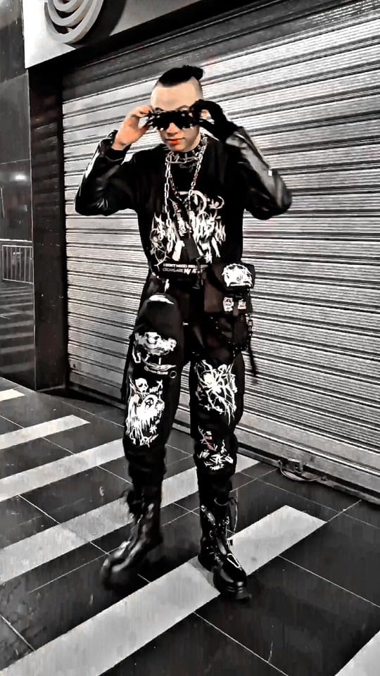 Post 6 by Darkterr☿️r® on TikTok (video)