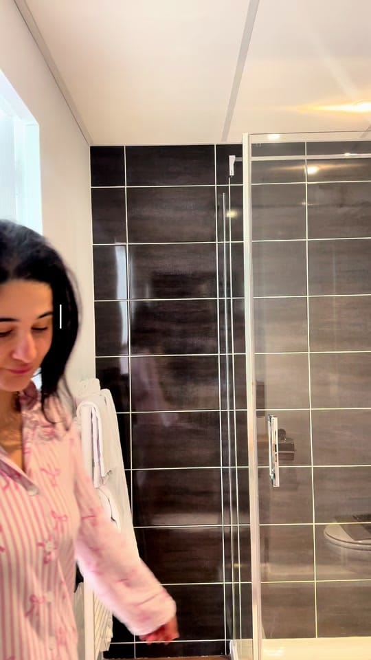 Post 9 by imyslifestyle on TikTok (video)