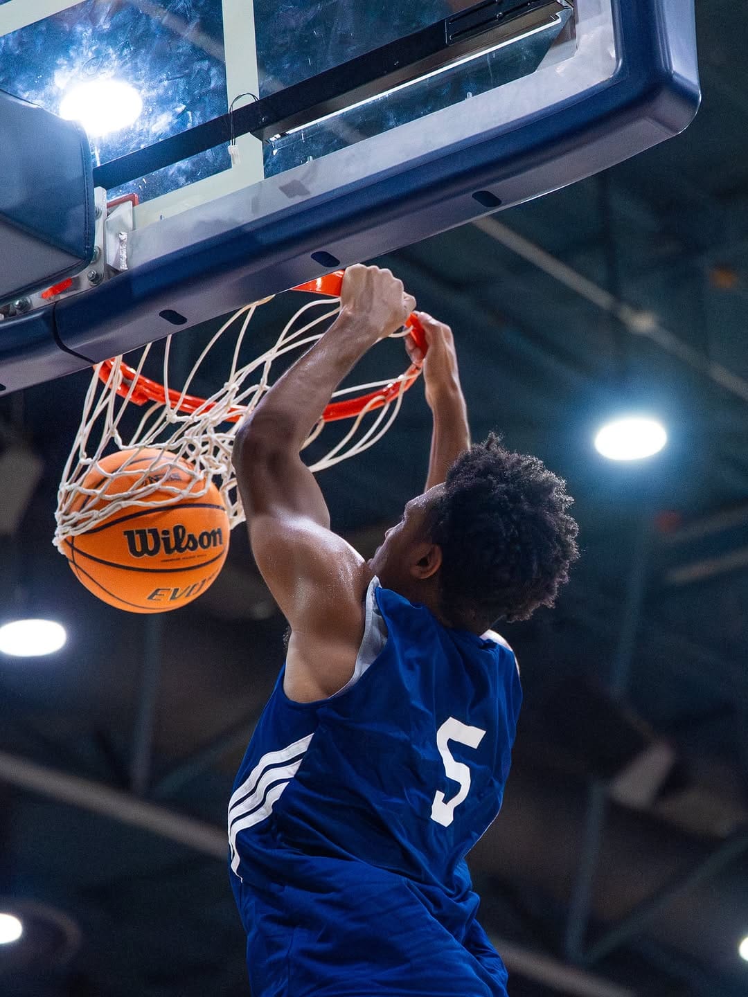 Post 5 by Pepperdine Men’s Basketball on Instagram (carousel)