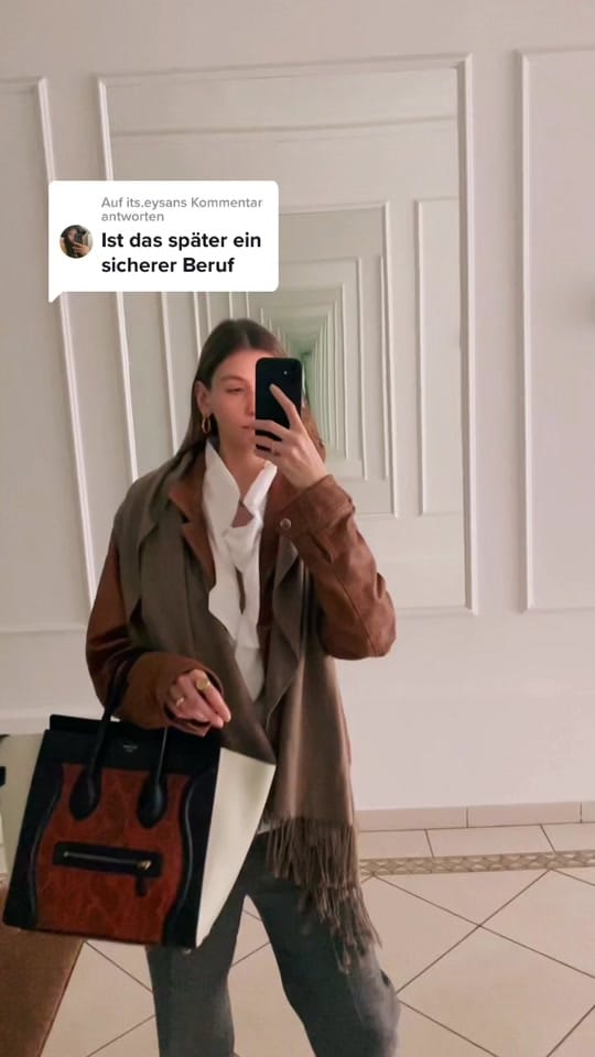 Post 10 by Journalist Babes on TikTok (video)