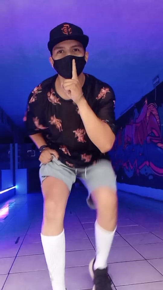 Post 1 by Bloner Dance Teck on TikTok (video)