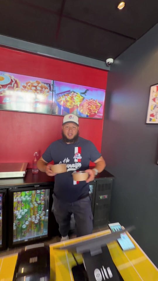 Post 3 by A La Lyonnaise on TikTok (video)