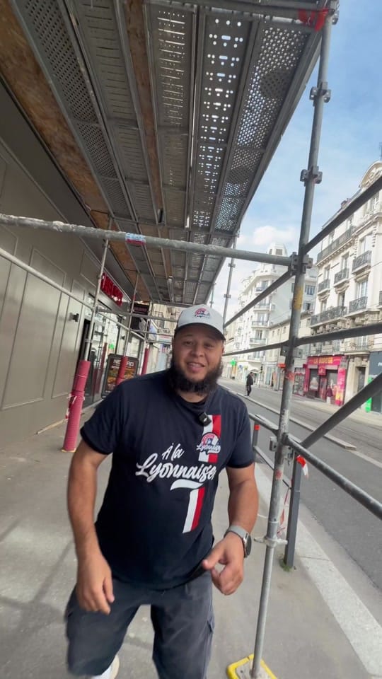 Post 6 by A La Lyonnaise on TikTok (video)