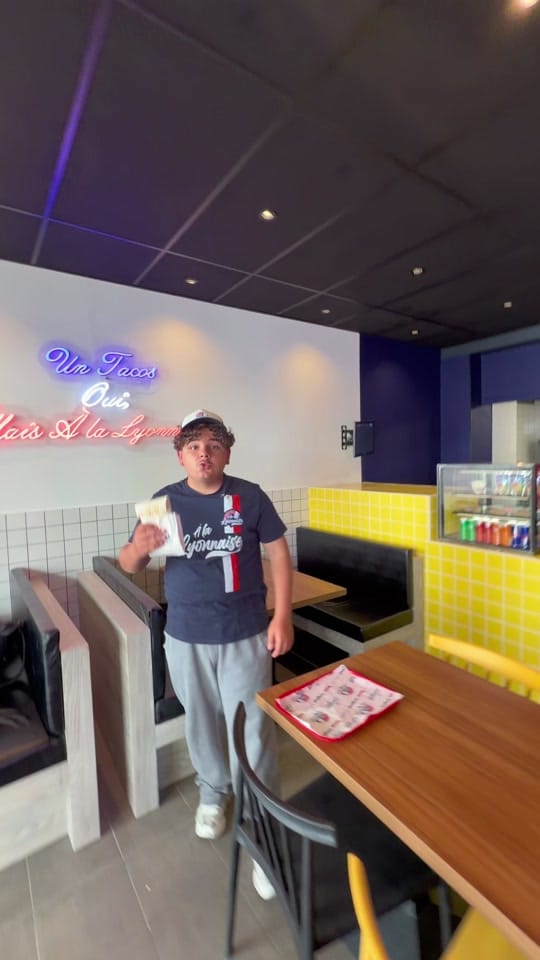 Post 5 by A La Lyonnaise on TikTok (video)