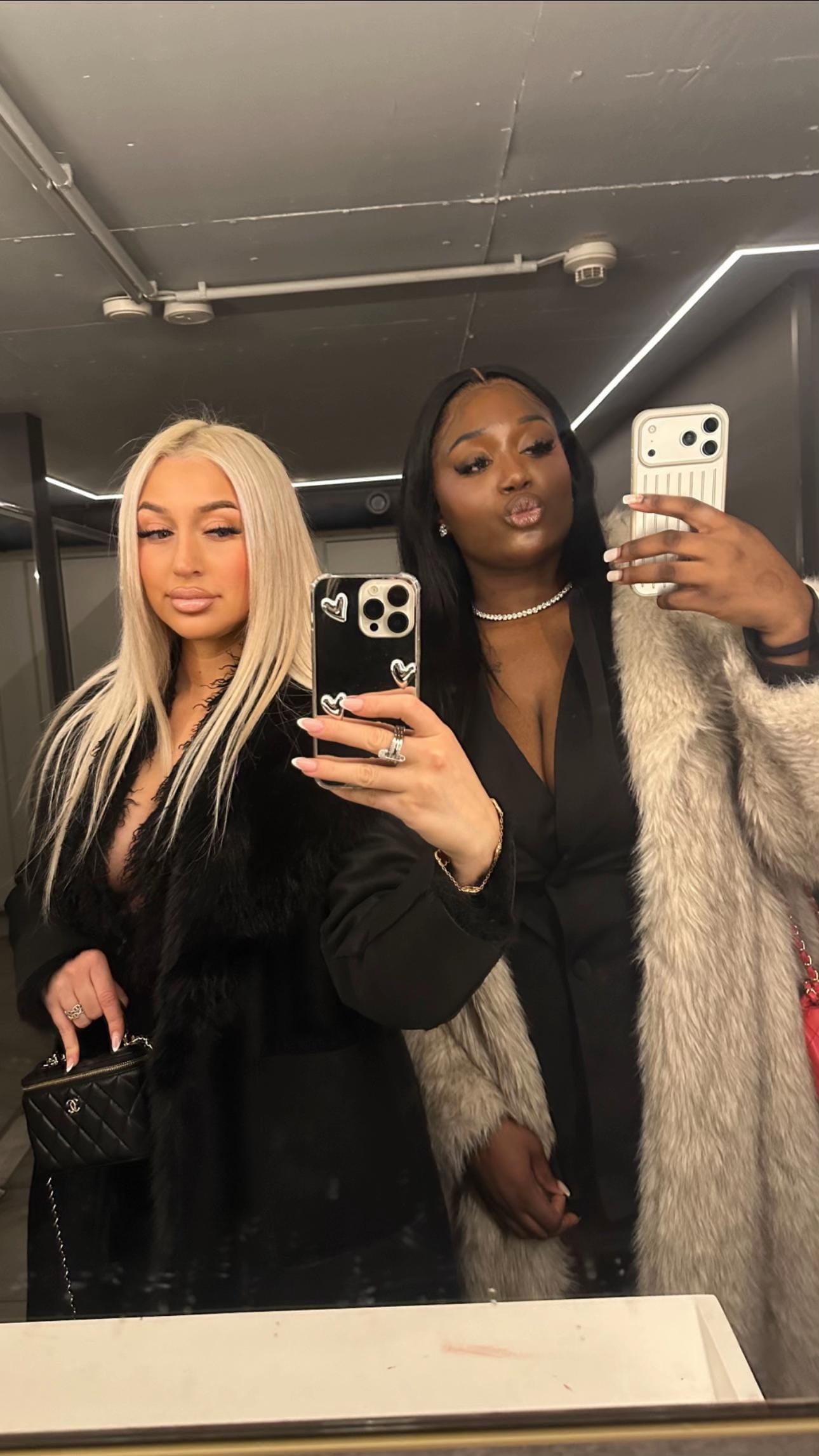 Post 6 by AL on TikTok (video)