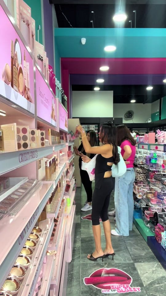Post 2 by Pauli 🫀 on TikTok (video)
