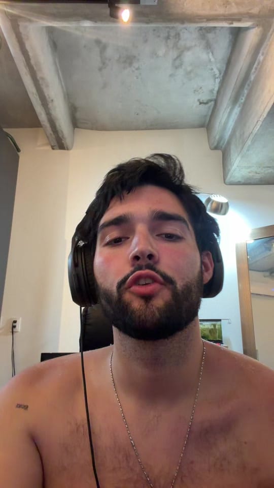 Post 1 by Diego Garza on TikTok (video)