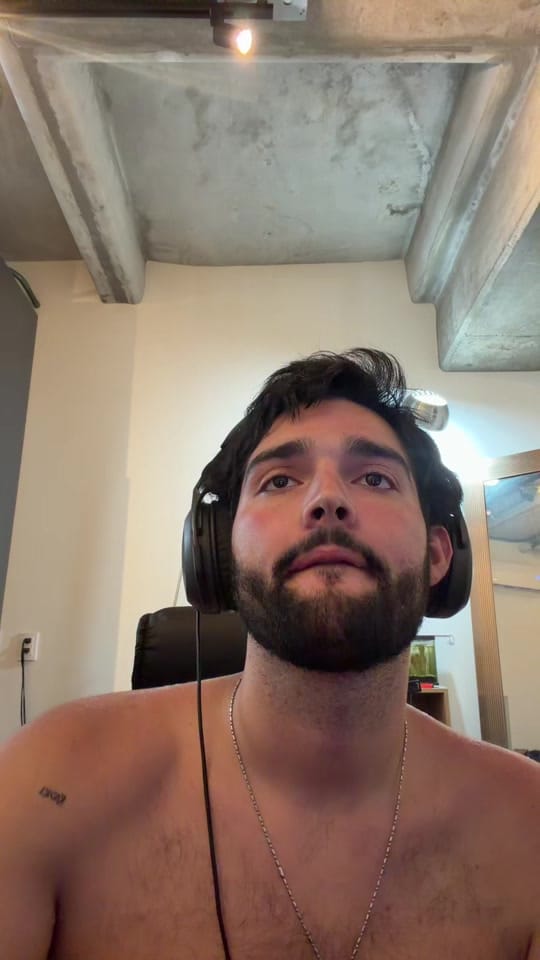 Post 2 by Diego Garza on TikTok (video)