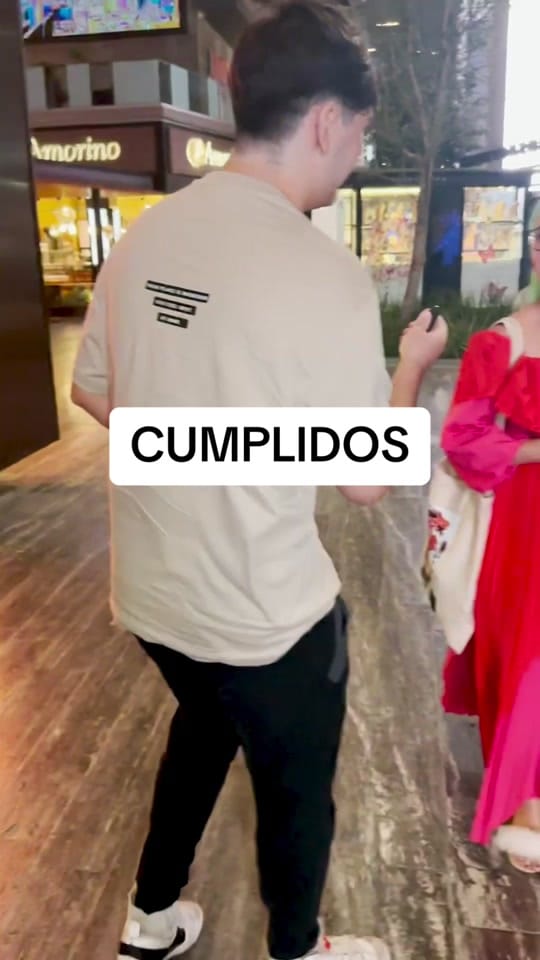 Post 6 by Ricardo Rogia on TikTok (video)