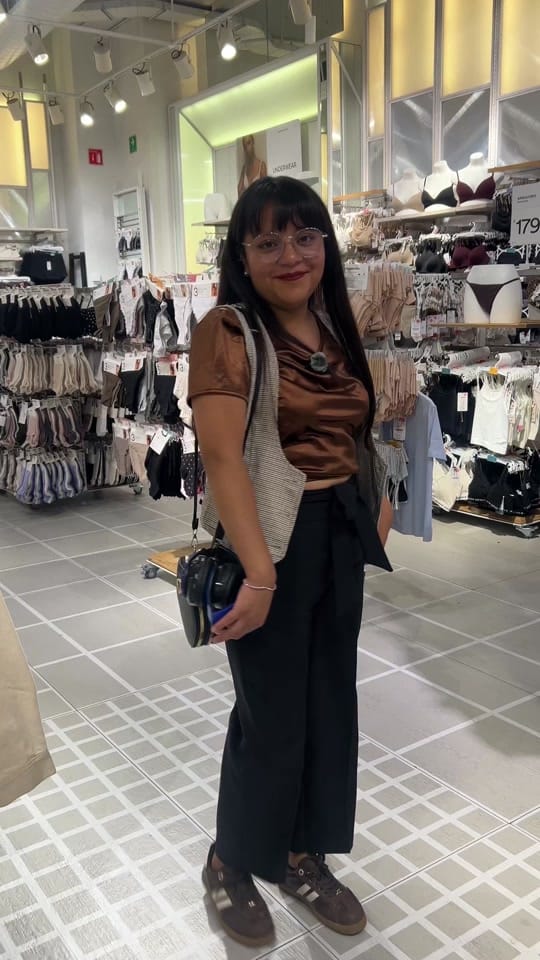Post 4 by Cyn Luna on TikTok (video)