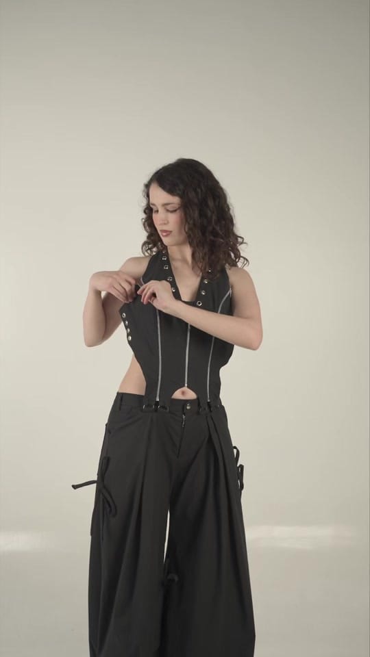 Post 5 by intempestiva on TikTok (video)