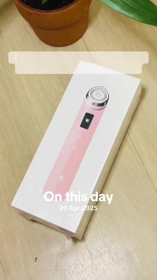 Post 9 by FIFI on TikTok (video)