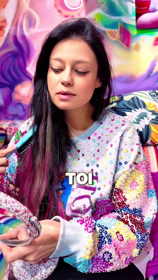 Post 5 by MiniMe Paris on TikTok (video)