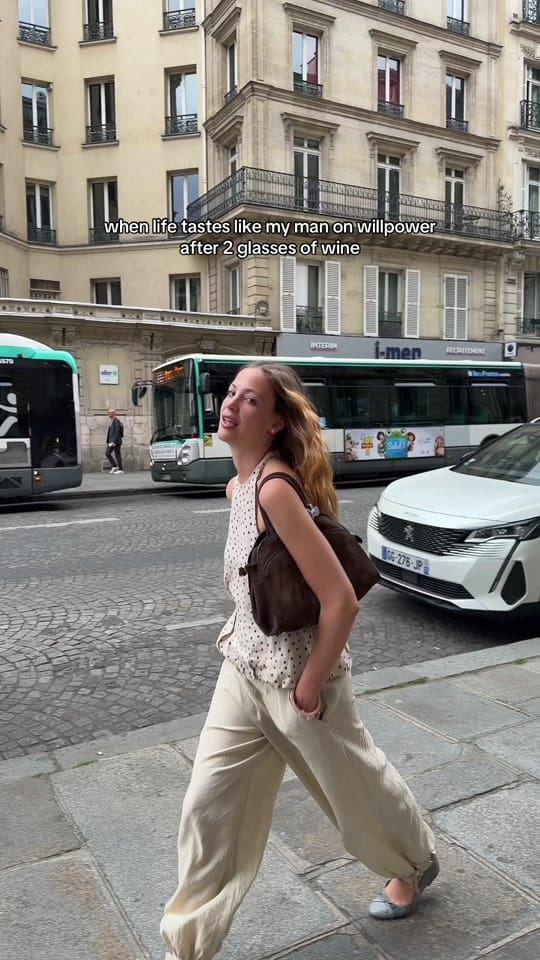 Post 4 by alesialesialesia on TikTok (video)