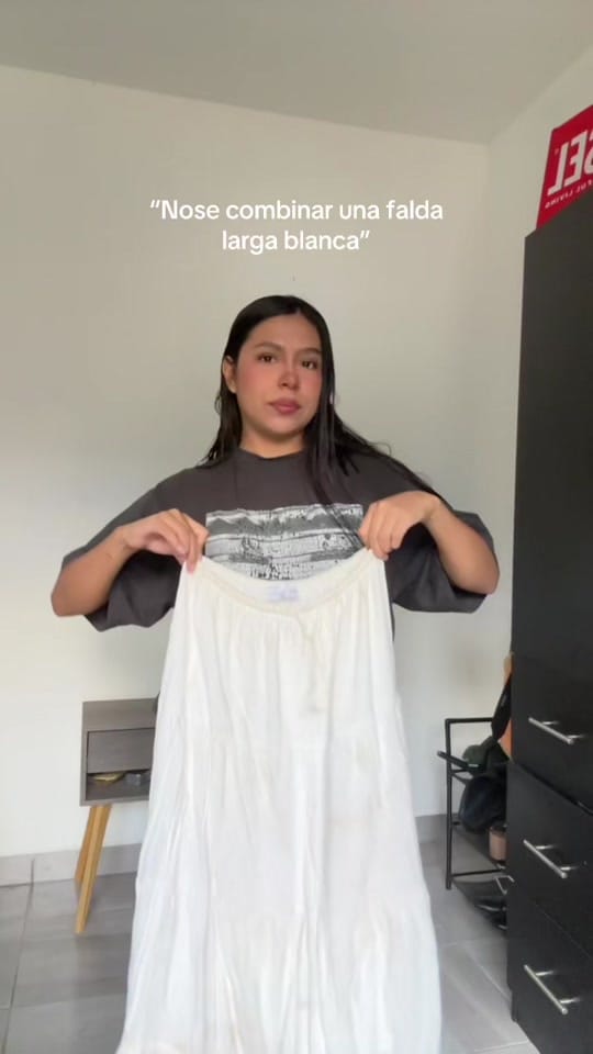 Post 2 by Sara Leon on TikTok (video)