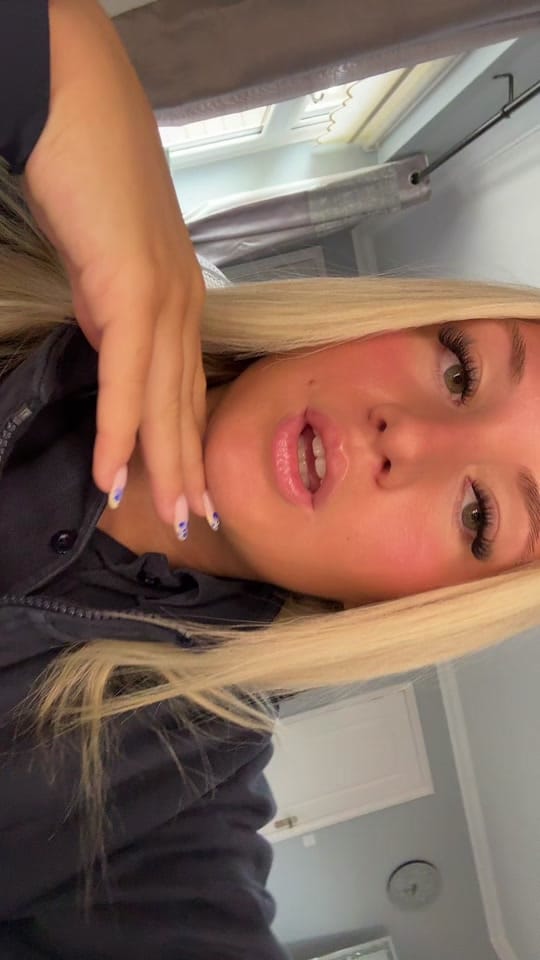 Post 2 by gabriella🎀 on TikTok (video)
