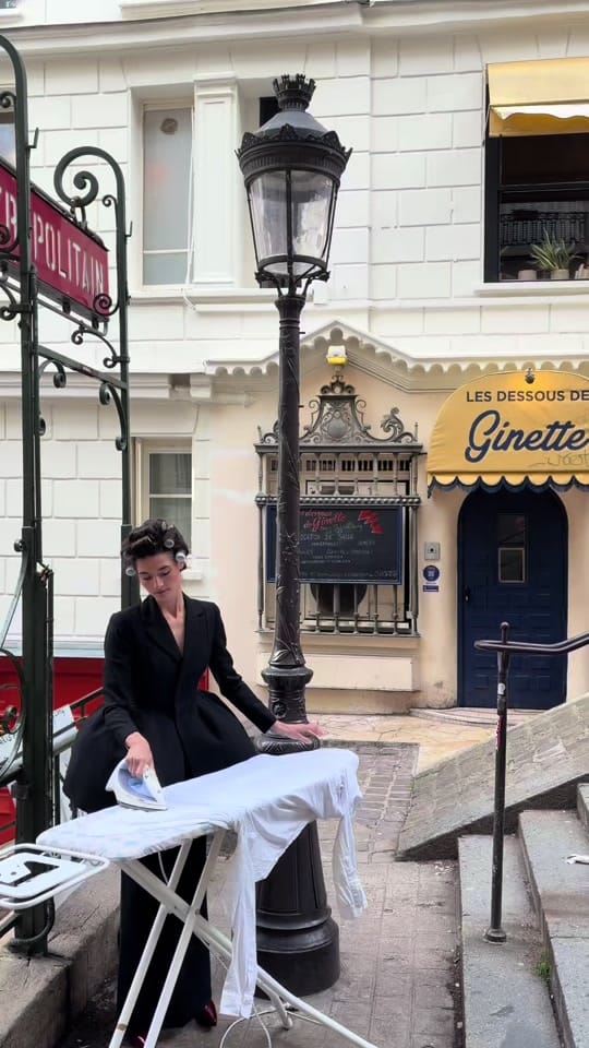 Post 3 by Amélie Diaz on TikTok (video)